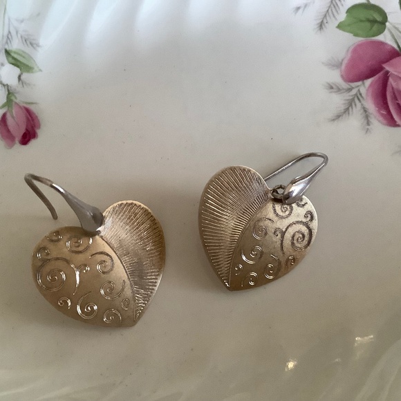 Vintage 925 Heart shaped earrings - Picture 1 of 6